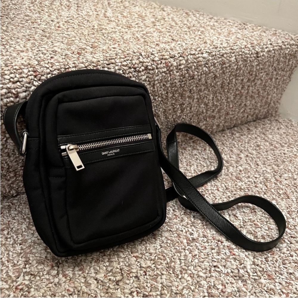 Saint Laurent Black Crossbody Bag - Picture 2 of 7